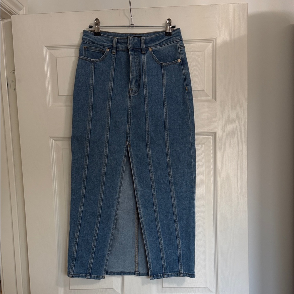 NWOT House of Harlow Women's Denim Skirt